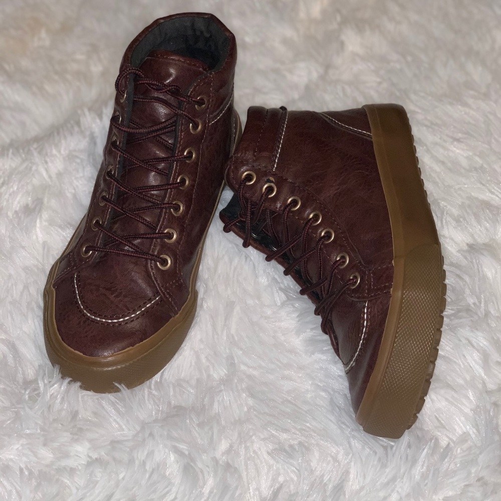OLD NAVY Faux Leather High Top Sneaker
